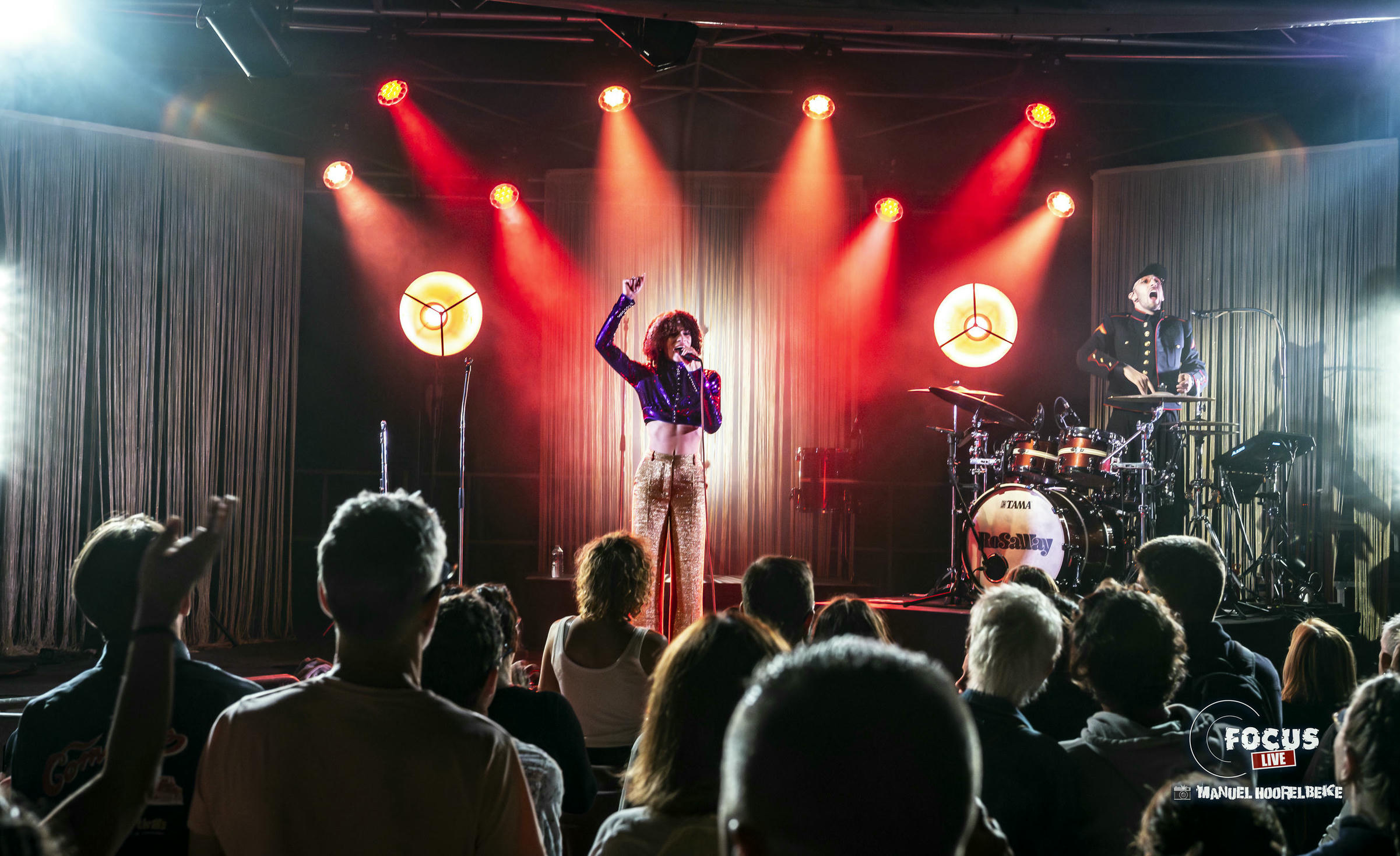 2025-08-14-rosaway-au-festival-la-deferlante-dete-saint-jean-de-monts-85-Focus Live.jpg